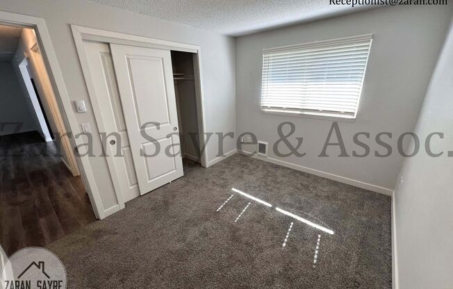 2 beds, 1 bath, 885 sqft, $2,175, Unit 1204