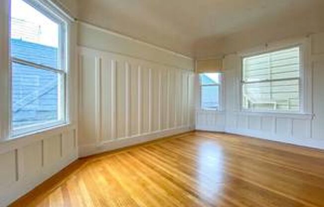 2 beds, 1 bath, $3,900, Unit 1037 Sanchez Street