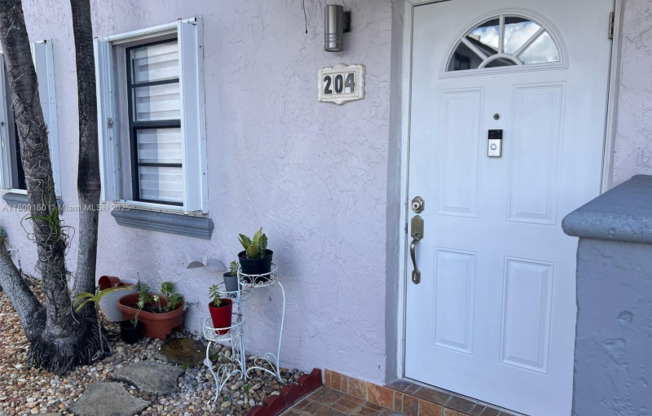 200 SW 113 AVE