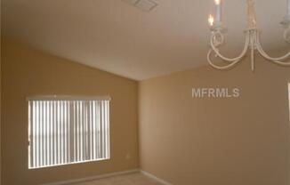 4 beds, 2.5 baths, $2,000, Unit Unit-1