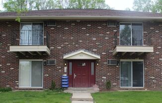 1315 Meadowcreek Dr.