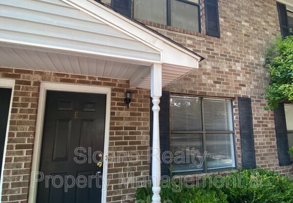 6239 E LUCILLE DR