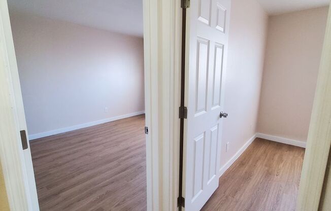 2 beds, 1 bath, 850 sqft, $1,395, Unit 214