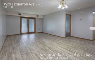 3520 LEXINGTON AVE S