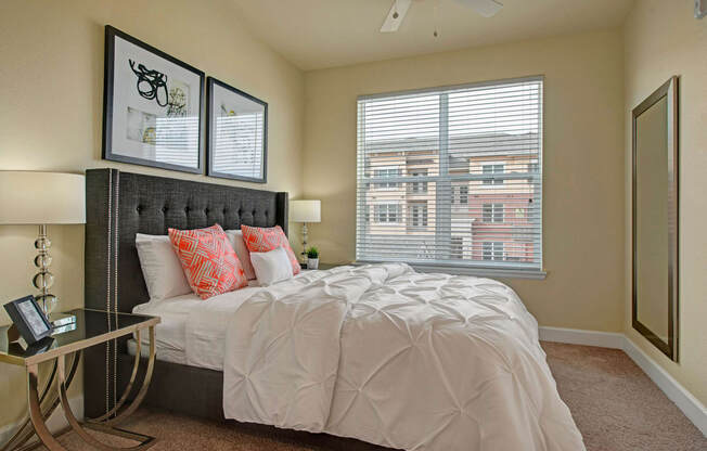 Elements at Briargate Bedroom Apartments in Colorado Springs, CO