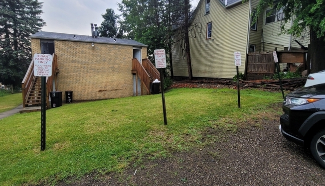 1023 WALLACE AVE