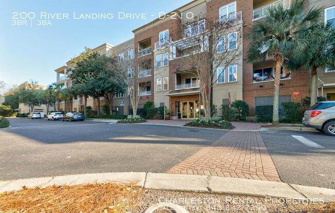 200 RIV LNDG DR