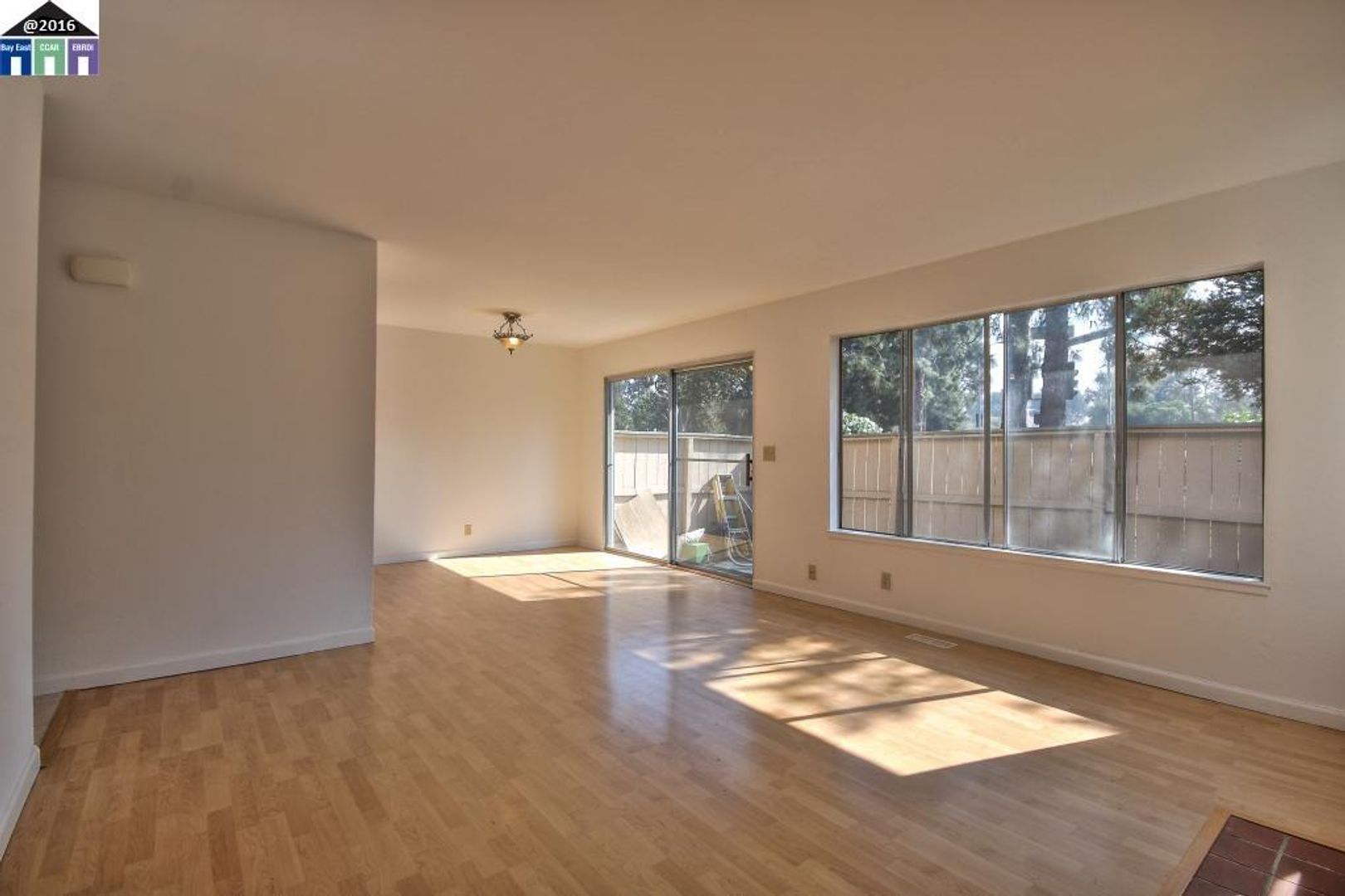 $2,590 / 2BR GORGEOUS REMODELED WARM SPRINGS CONDO IN SOUTH FREMONT