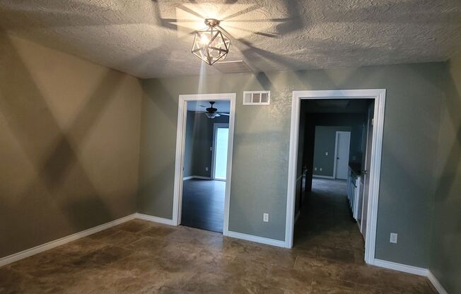 3 beds, 2 baths, $1,865