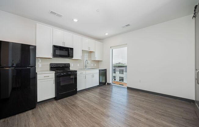 1 bed, 1 bath, 496 sqft, $1,125, Unit 622