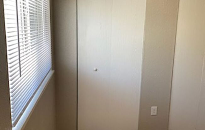 1 bed, 1 bath, 636 sqft, $710, Unit 507-111