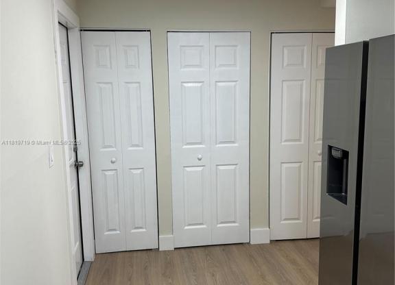 10090 NW 80 CT