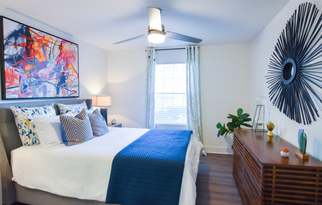 Ask About Our Brand New Renovated Apartments!