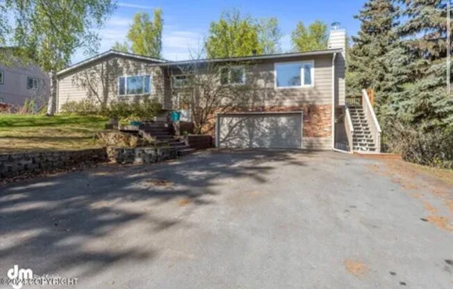Cozy 2 bedroom in a great location