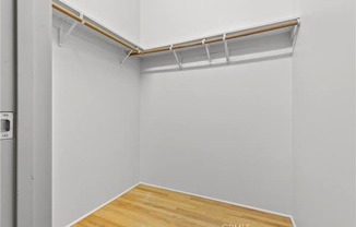 Studio, 1 bath, 790 sqft, $2,050, Unit 329