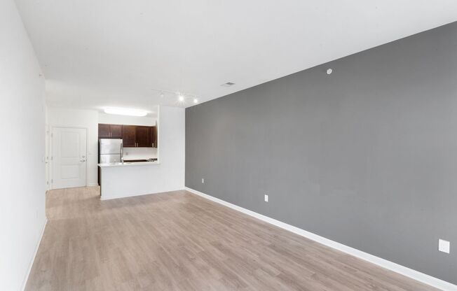 2 beds, 2 baths, 1,033 sqft, $2,230, Unit 3301
