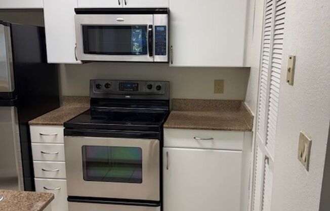 Lexington place One bedroom Condo