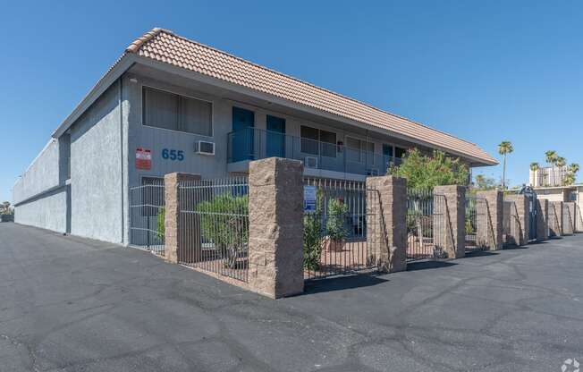 Welcome to Sugartree Apartments