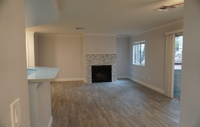 2 beds, 2 baths, $1,495, Unit Parcel #:  138-32-819-223