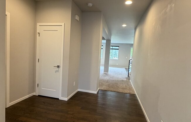 25517 158 AVE SE