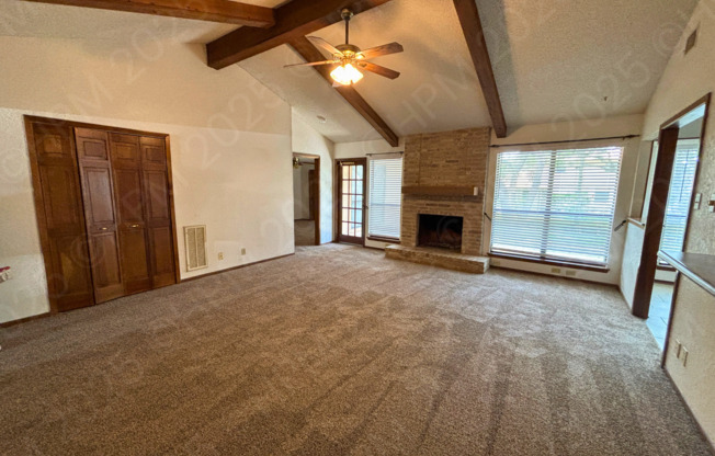 4647 Green Willow Woods