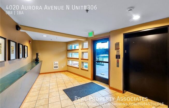 4020 Aurora Ave. N. #205