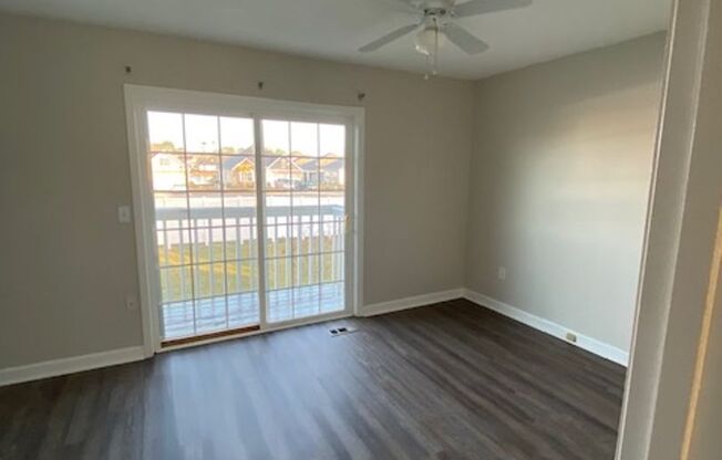 2 beds, 1.5 baths, $1,395