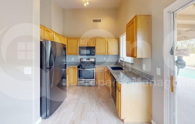 2084 W CHOLLA ESTS DR
