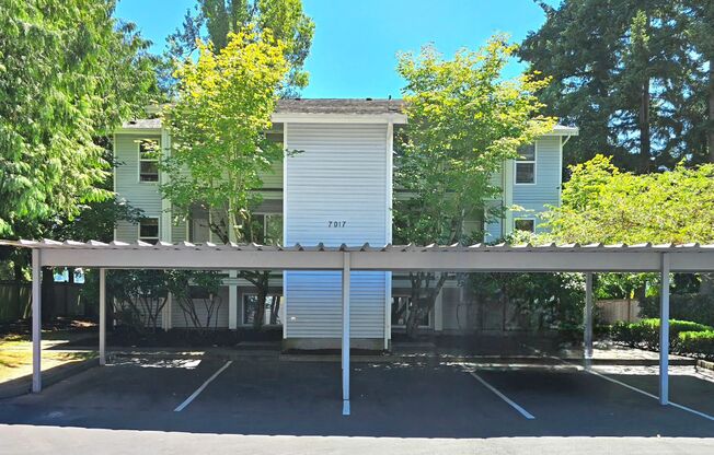 2 Bedroom Condo In Lynnwood Available Now