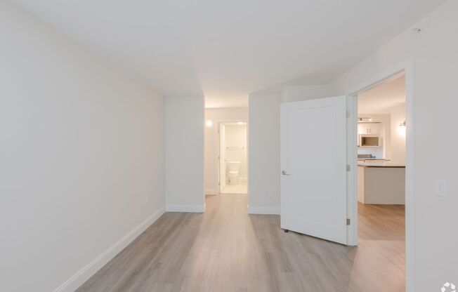 1 bed, 1 bath, 545 sqft, $1,850, Unit 223