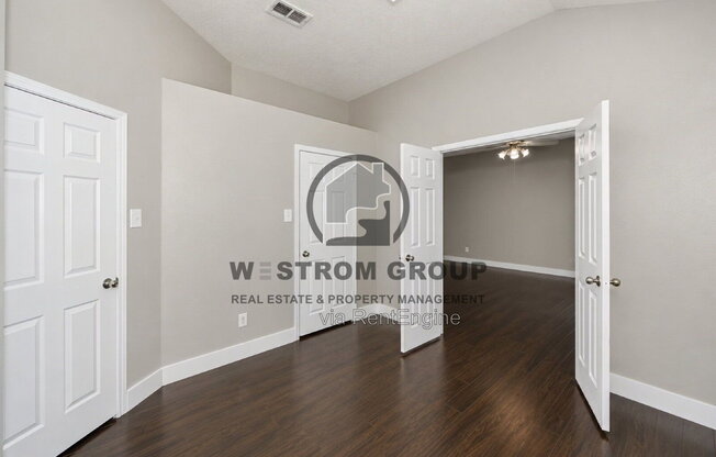 4 beds, 2 baths, 1,863 sqft, $2,345