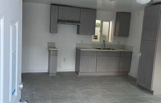 2 beds, 1 bath, 600 sqft, $2,200, Unit 1/2