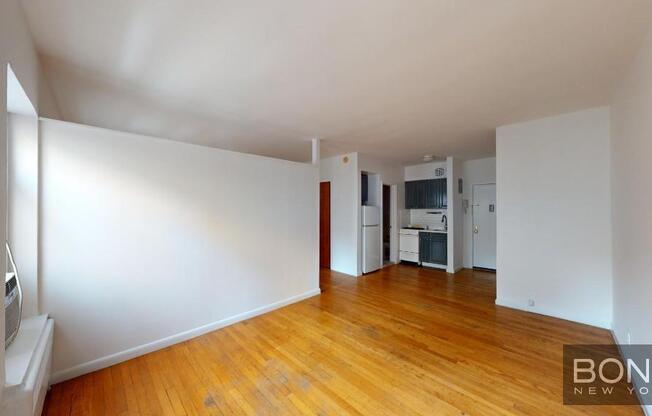 949 1 AVE