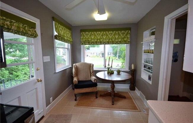 Renovated Kirkwood home for rent!!