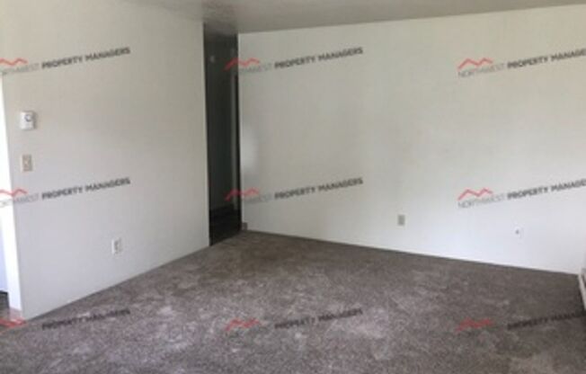 1 bed, 1 bath, 640 sqft, $1,140, Unit #36