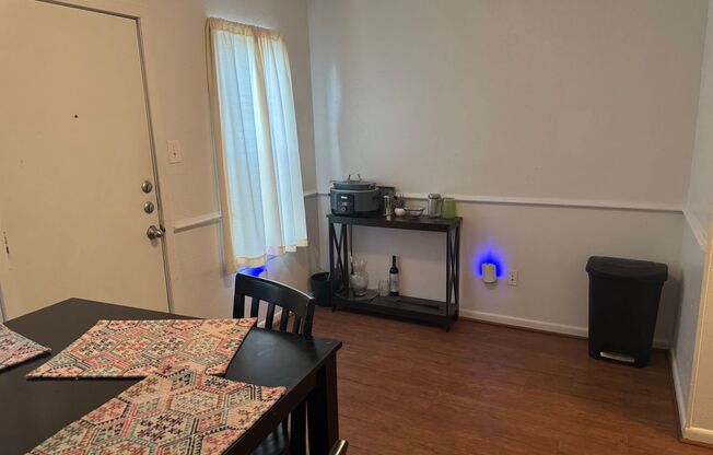 DECEMBER MOVE IN!  Cute 3 Bedroom 1.5 Bathroom Home on Cul-de-sac in Bryan