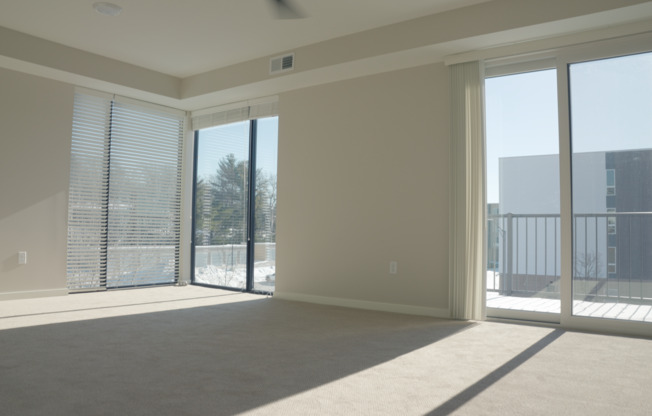 3 beds, 2 baths, 2,000 sqft, $3,399