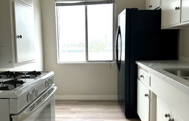 351 Palos Verdes Blvd.