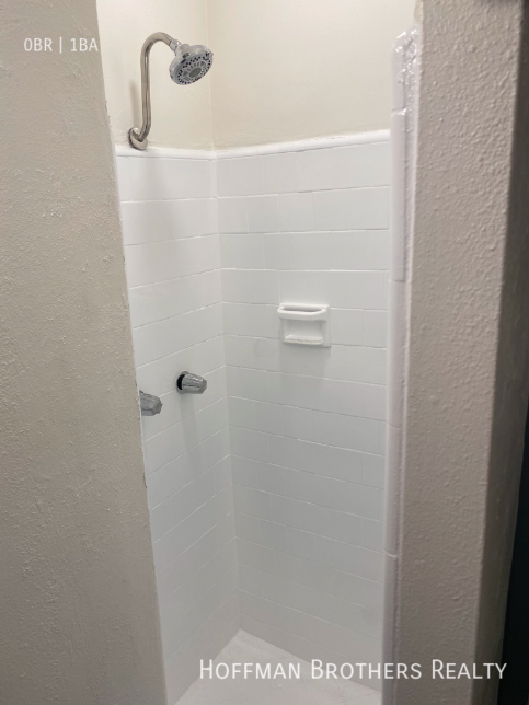 Studio, 1 bath, $1,349