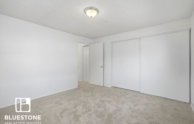 2 beds, 1 bath, 1,000 sqft, $1,325, Unit 31