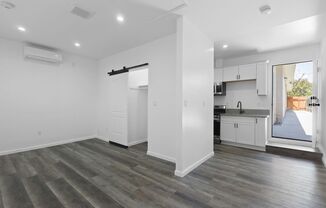 Adorable New Construction Studio ADU in Granada Hills!