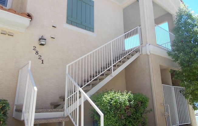 Beautiful 1-Bedroom Condo in Prime Bella Vista Location!