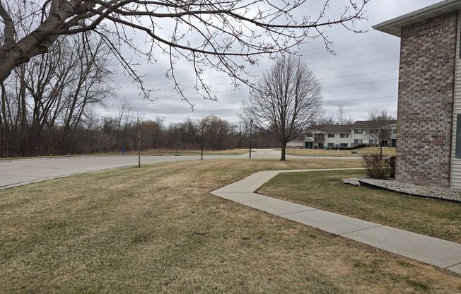 2 beds, 1 bath, 850 sqft, $1,259, Unit PL   7506