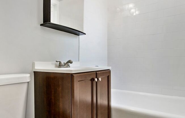 2 beds, 1 bath, 569 sqft, $2,250, Unit 1110-2nd Floor