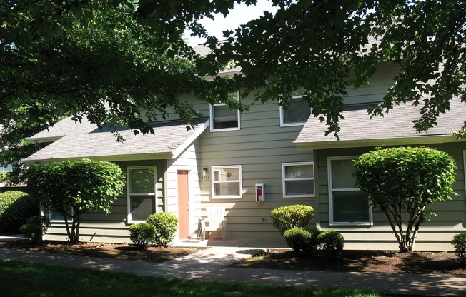2 beds, 1.5 baths, 900 sqft, $1,605, Unit 3709-03