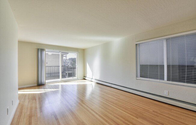 1 bed, 1 bath, $2,995, Unit 108