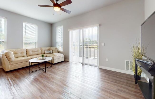 2 beds, 2 baths, 1,256 sqft, $1,925, Unit 214