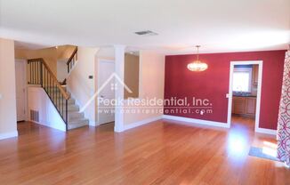 948 Shellwood Wy