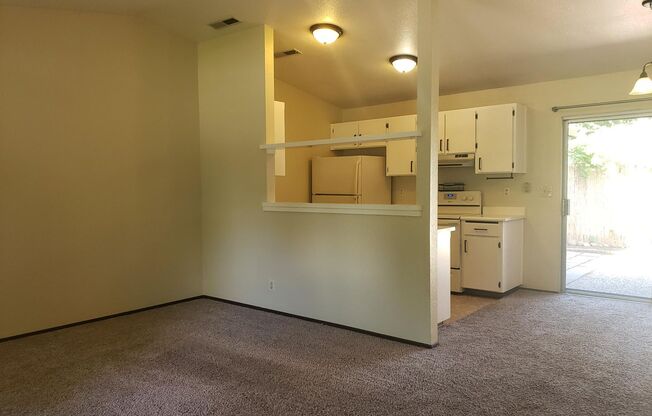 2 beds, 2 baths, $1,675