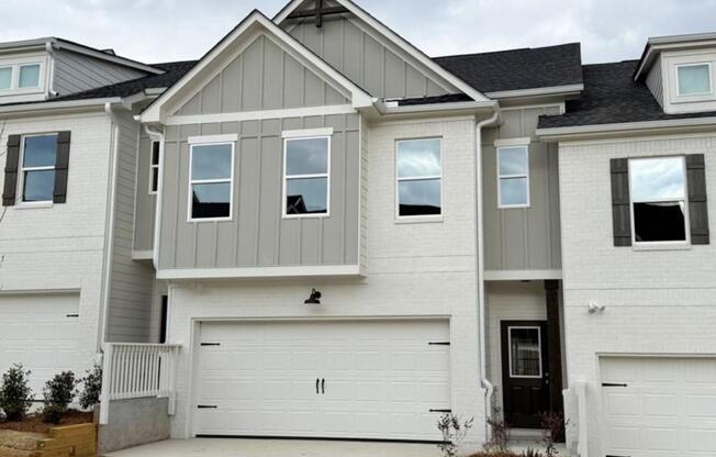 1307 FERN RDG CT